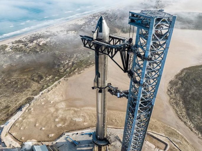 SpaceX Prepares Fourth Starship Test
